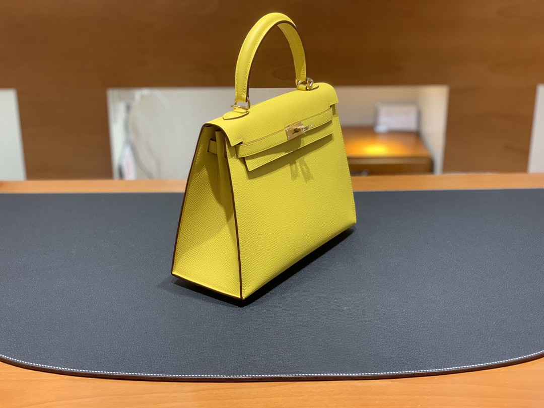 Hermès（爱马仕）Kelly 凯莉包 Epsom 那不勒斯黄 金扣 25cm