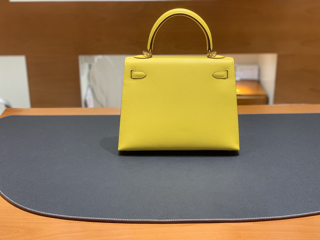 Hermès（爱马仕）Kelly 凯莉包 Epsom 那不勒斯黄 金扣 25cm