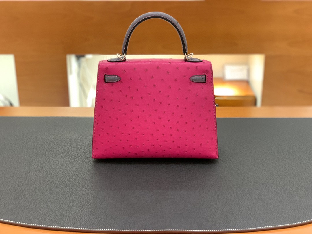 Hermès（爱马仕）Kelly 凯莉包 鸵鸟皮 桃红 拼 玛瑙灰 银扣 25cm