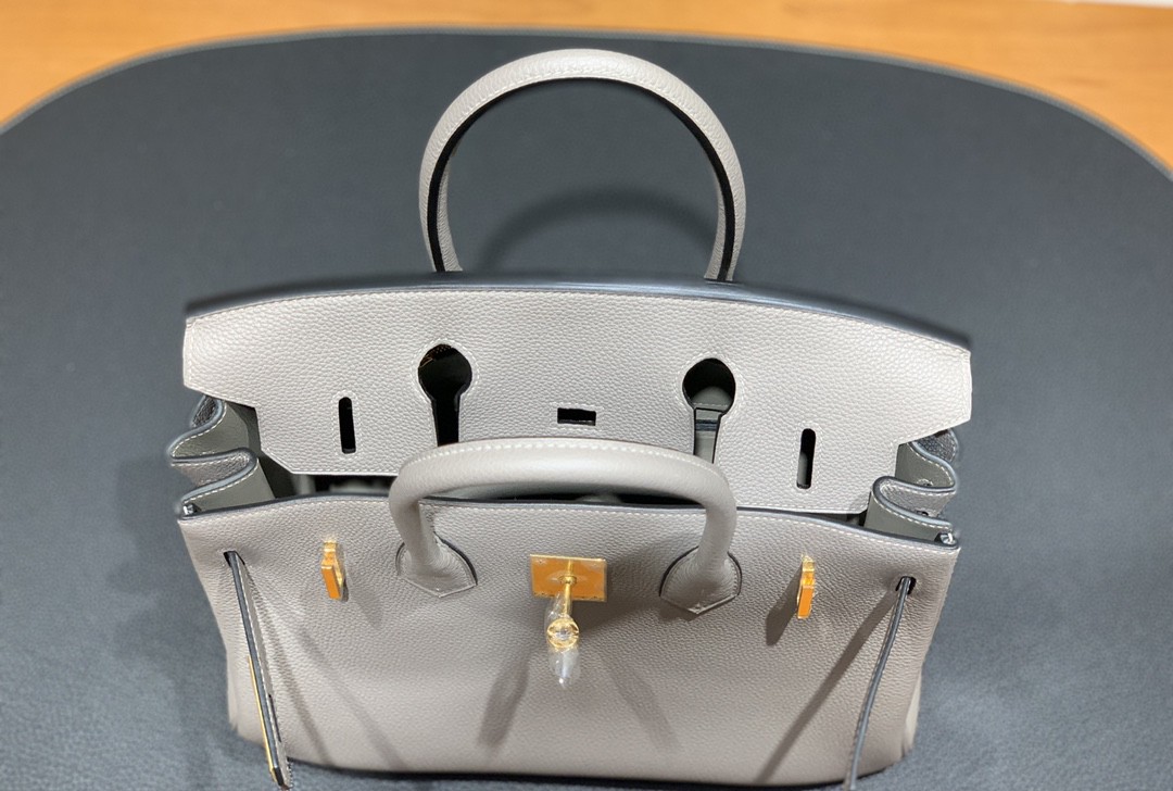 Hermès（爱马仕）Birkin 铂金包 Togo M8 沥青灰 金扣 30cm