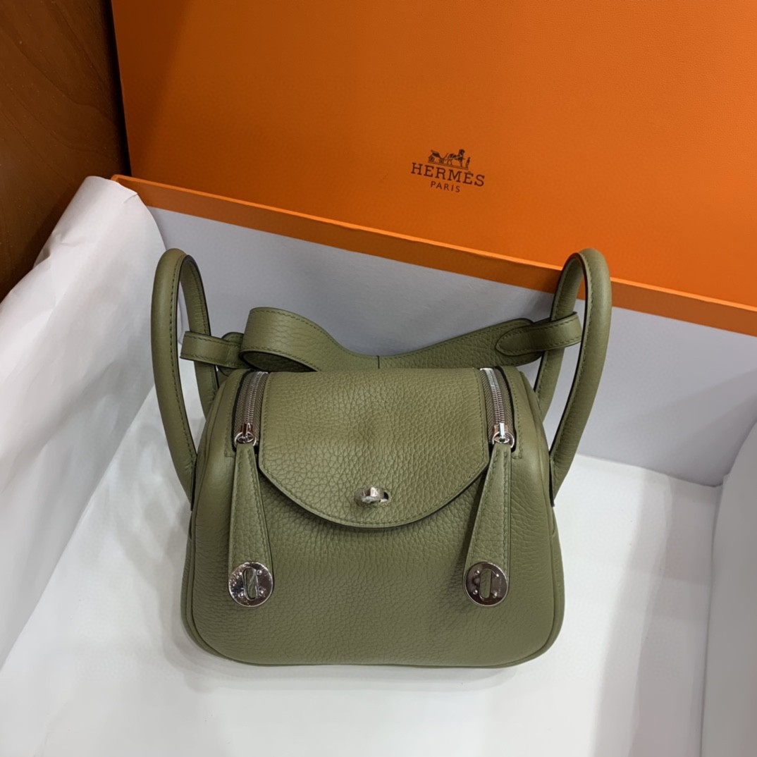 Hermès（爱马仕）mini Lindy 迷你琳迪包 TC皮 Q1 鼠尾草绿 银扣 20cm
