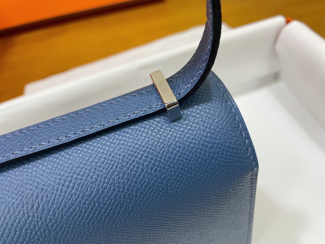 Hermès（爱马仕）Constance 康康 epsom 玛瑙蓝 银扣 19cm