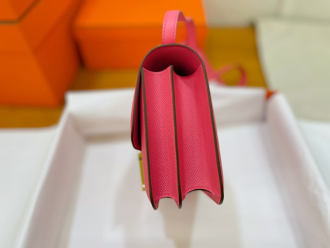 Hermès（爱马仕）Constance 康康 epsom 唇膏粉 金扣 19cm