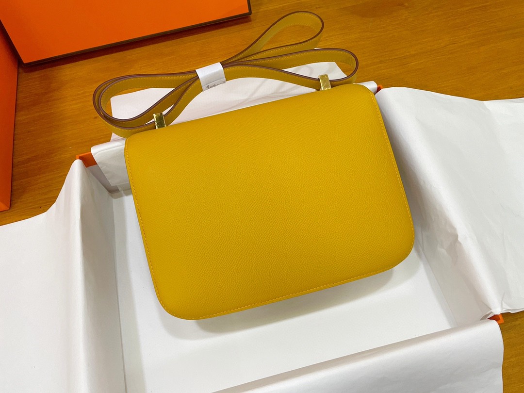 Hermès（爱马仕）Constance 康康 epsom 琥珀黄 金扣 23cm