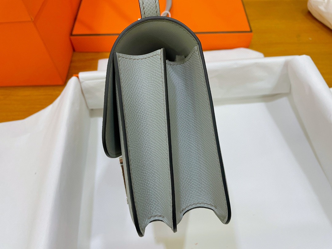 Hermès（爱马仕）Constance 康康 epsom 海鸥灰 银扣 19cm
