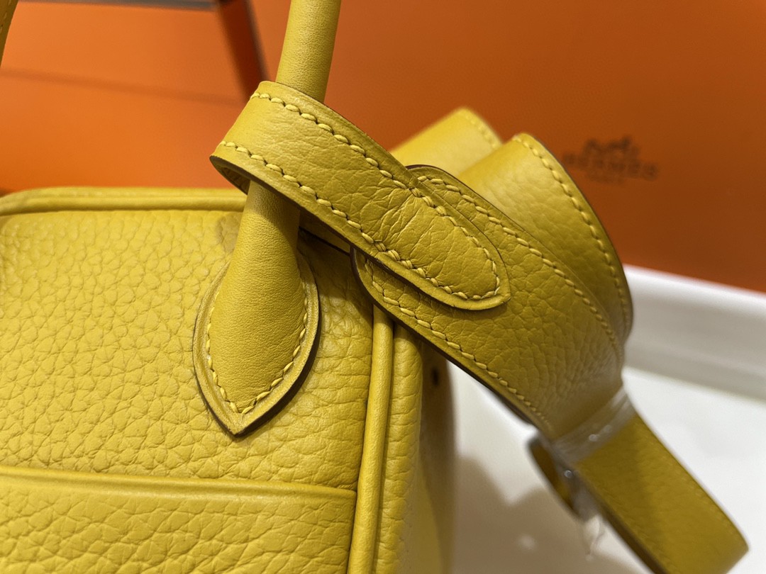 Hermès（爱马仕）Mini lindy 迷你琳迪 TC 9D 琥珀黄 银扣 20cm