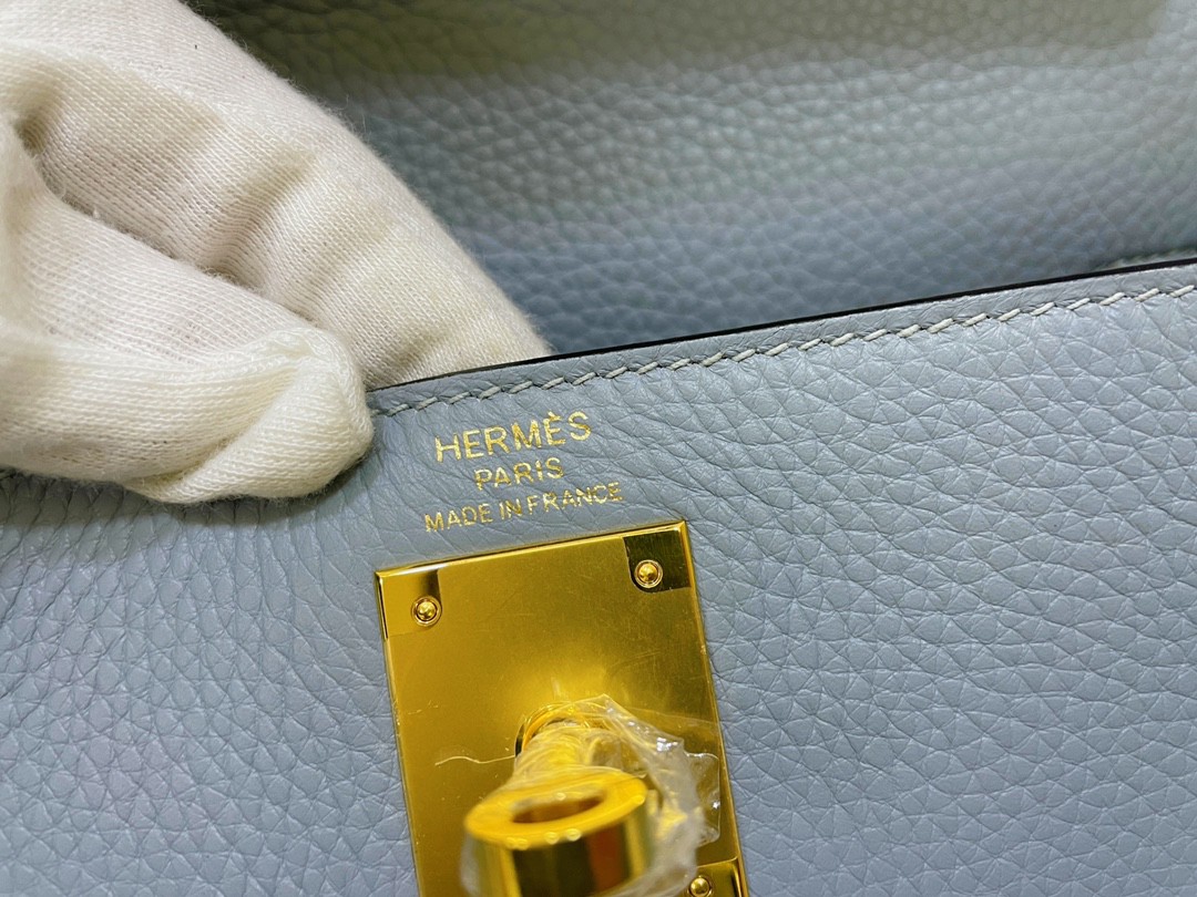 Hermès（爱马仕）Kelly 凯莉包 亚麻蓝 togo 金扣 28cm