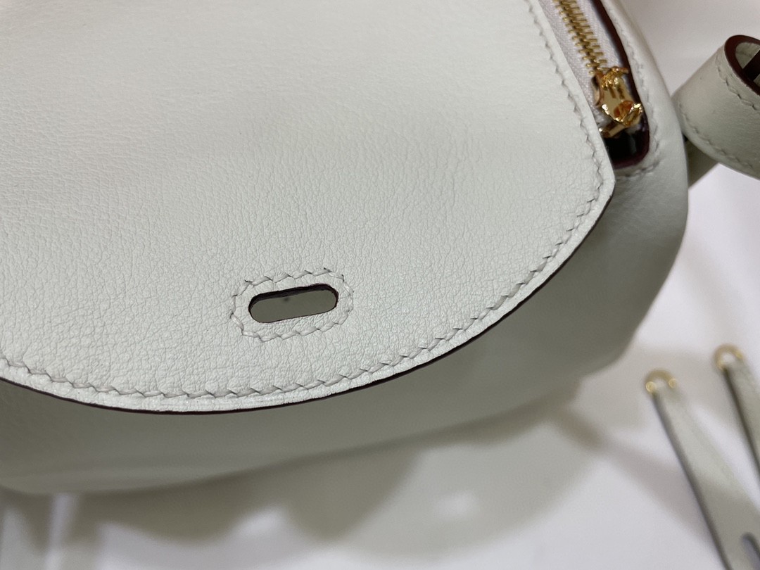 Hermès（爱马仕）Mini lindy 迷你琳迪 Swift i2 奶油白 金扣 20cm