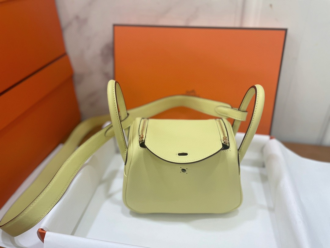 Hermès（爱马仕）Mini lindy 迷你琳迪 Swift 1Z小鸡黄 金扣 20cm