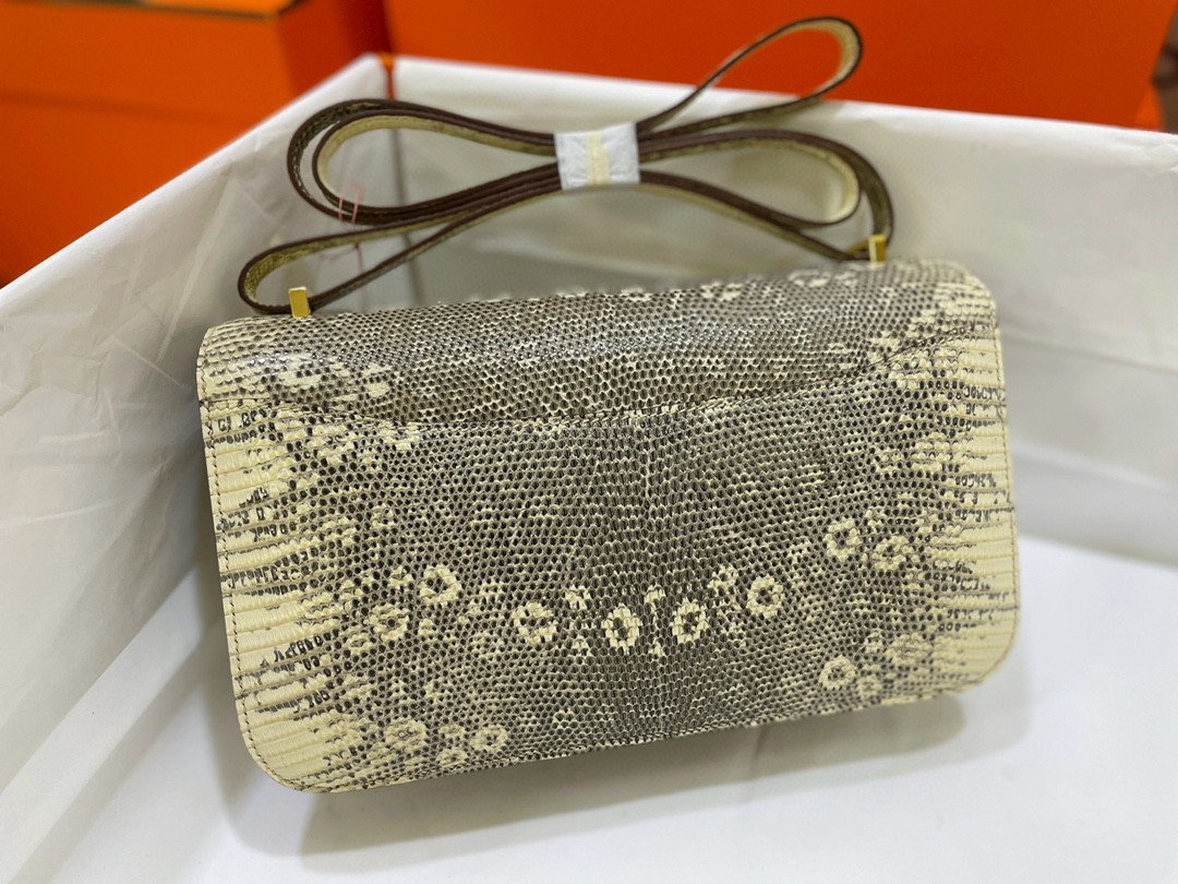 Hermès（爱马仕）Constance 康康 雪花蜥蜴 内拼 樱花粉 金扣 26cm