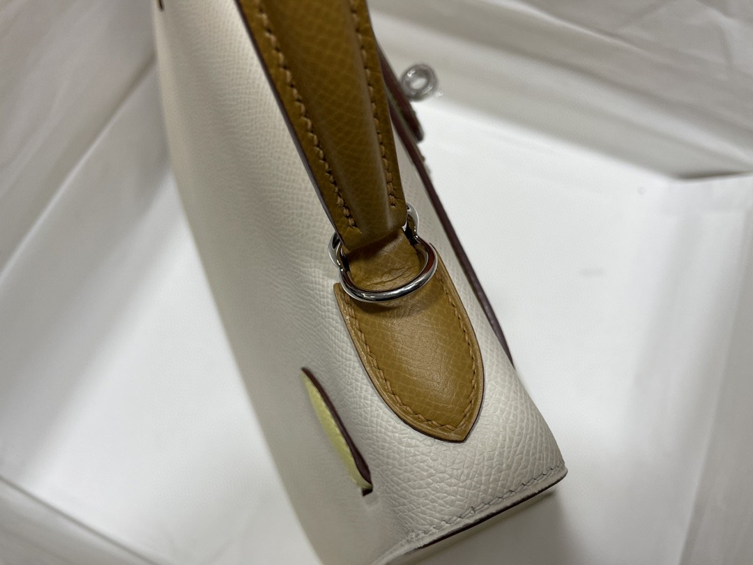 Hermès（爱马仕）kelly 凯莉包 epsom 奶昔白 拼 小鸡黄 拼 芝麻色 银扣 28cm