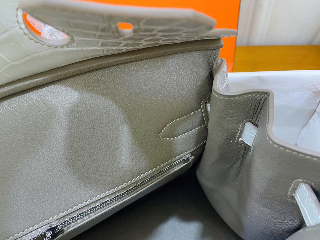 Hermès（爱马仕）Birkin 铂金包 尼罗鳄 喜马拉雅 银扣 30cm