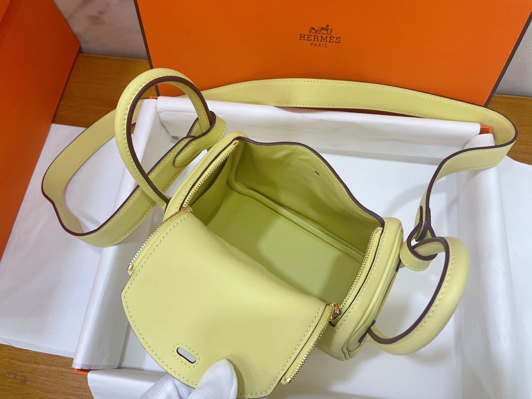 Hermès（爱马仕）Mini lindy 迷你琳迪 Swift 1Z小鸡黄 金扣 20cm