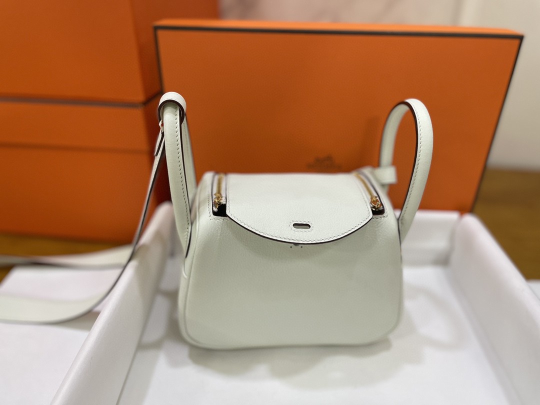 Hermès（爱马仕）Mini lindy 迷你琳迪 Swift i2 奶油白 金扣 20cm