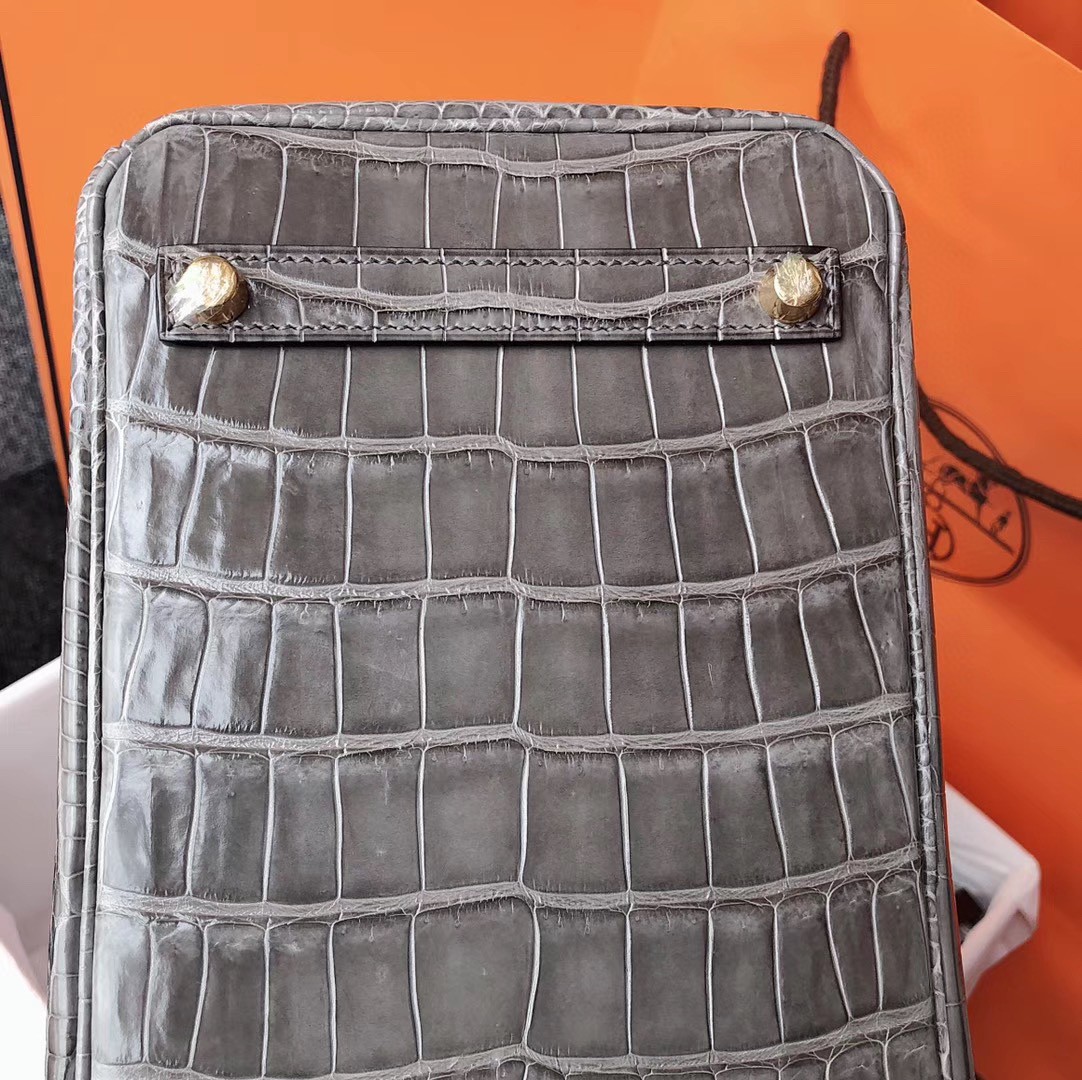 Hermès（爱马仕）Birkin 铂金包 野生湾鳄 亮面 斑鸠灰 金扣 30cm