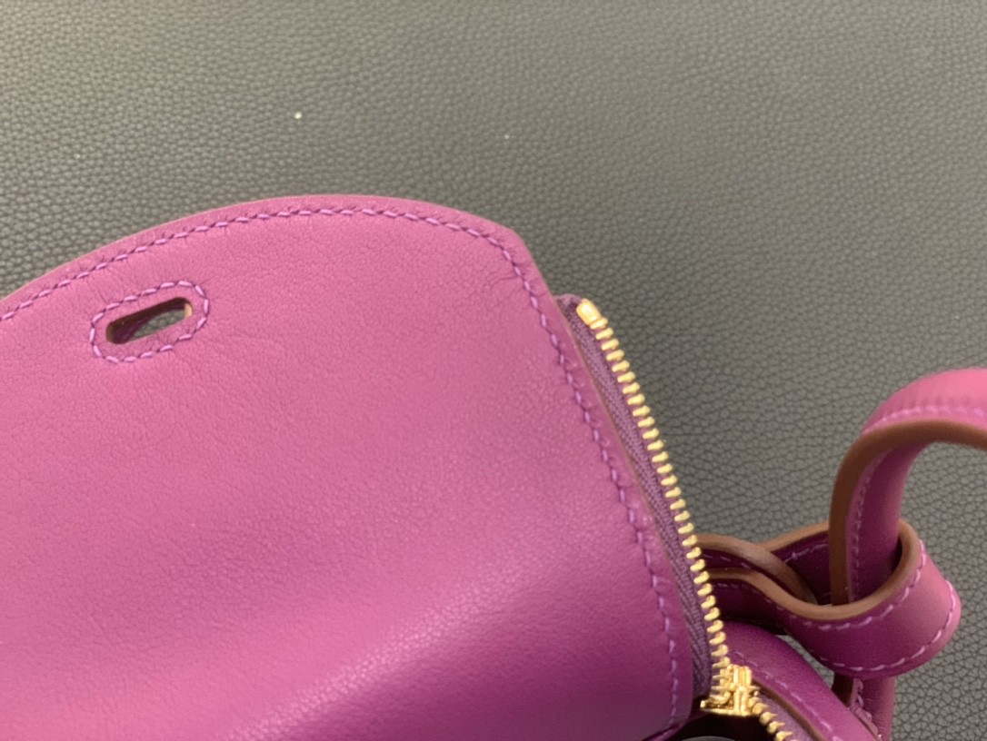 Hermès（爱马仕）mini lindy 迷你琳迪包 Swift P9 海葵紫 金扣