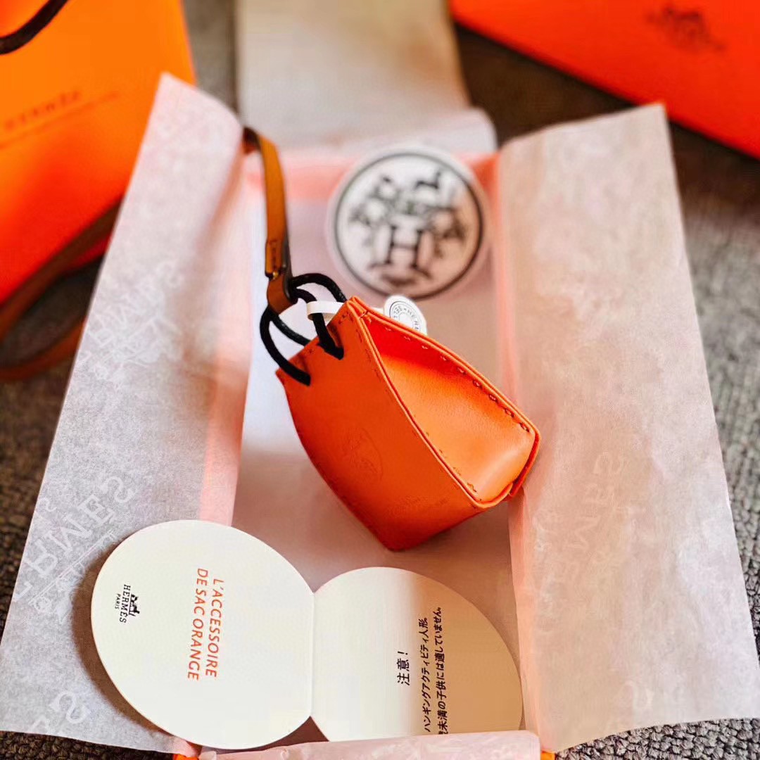 Hermès（爱马仕）Orange 小挂件