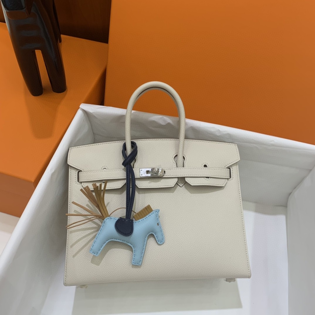 Hermès（爱马仕）Birkin 铂金包 Epsom 奶昔白 金扣 25cm