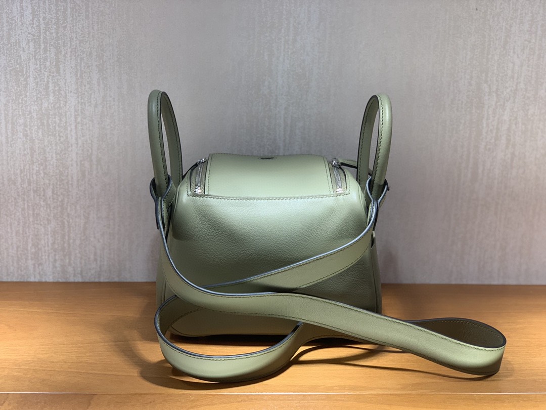 Hermès（爱马仕）mini lindy 迷你琳迪包 Swift Q1 鼠尾草绿 银扣