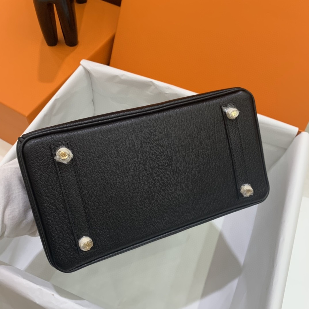Hermès（爱马仕）Birkin 铂金包 山羊皮 黑色 金扣 25cm