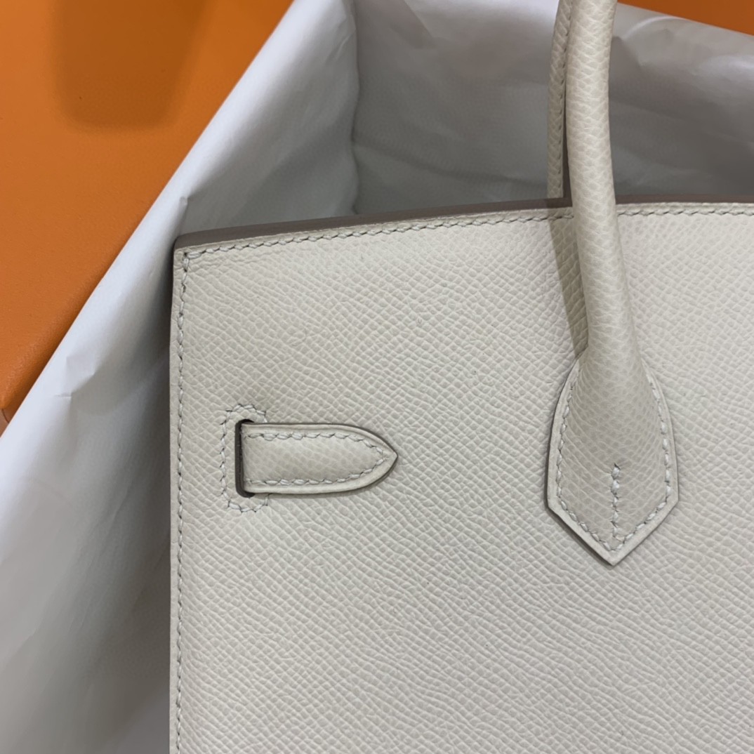 Hermès（爱马仕）Birkin 铂金包 Epsom 奶昔白 金扣 25cm