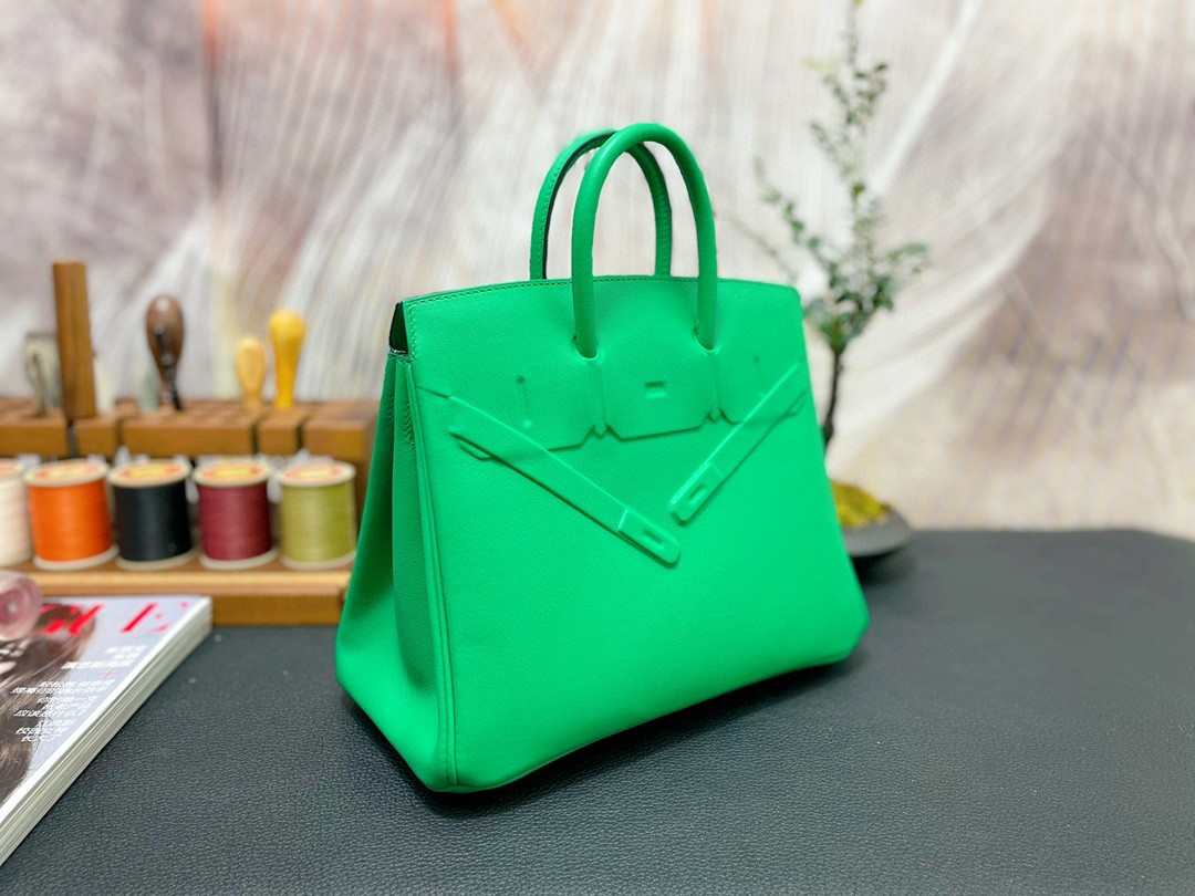 Hermès（爱马仕）Birkin Shadow 影子包 Swift 竹子绿 银扣 25cm