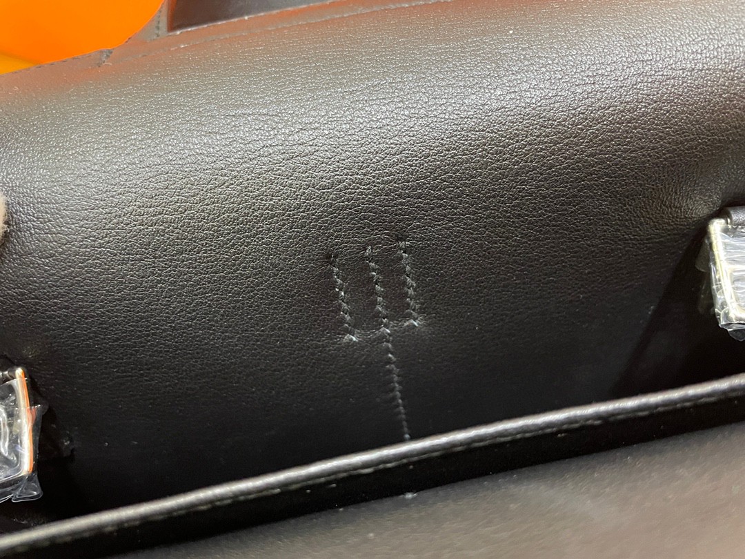Hermès（爱马仕）mini halzan TC 黑色 银扣 22cm