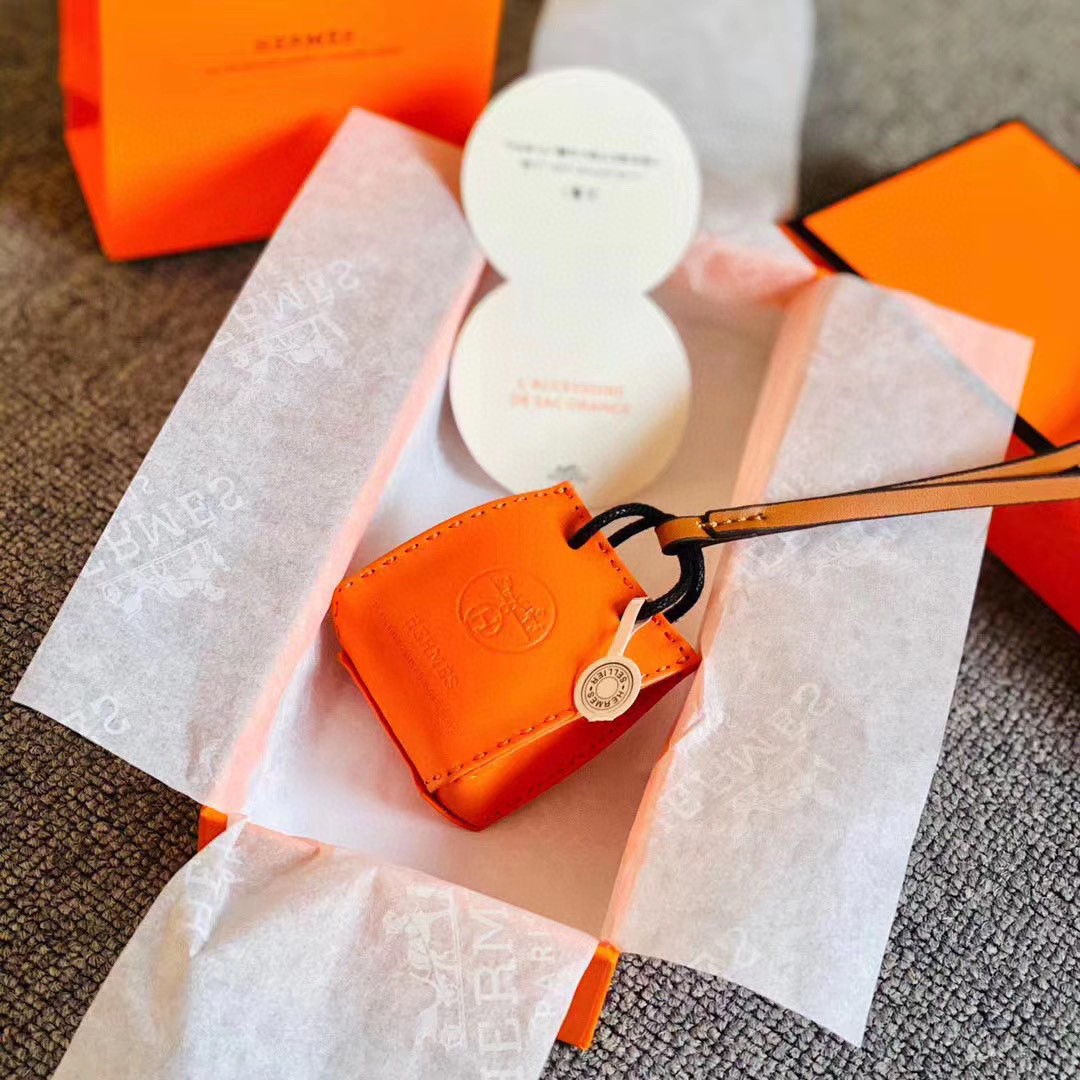 Hermès（爱马仕）Orange 小挂件