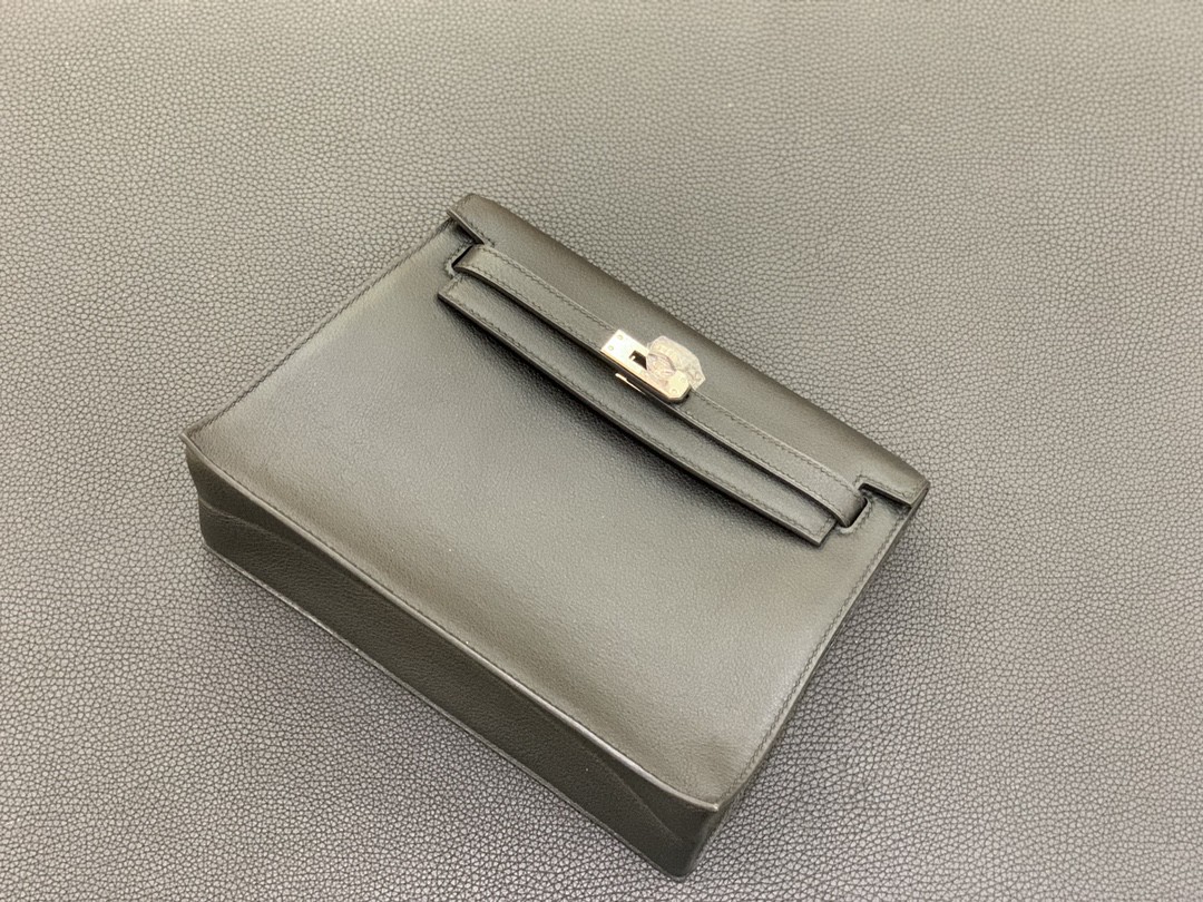 Hermès（爱马仕）Kelly Danse 跳舞包 Swift 黑色 银扣 22cm