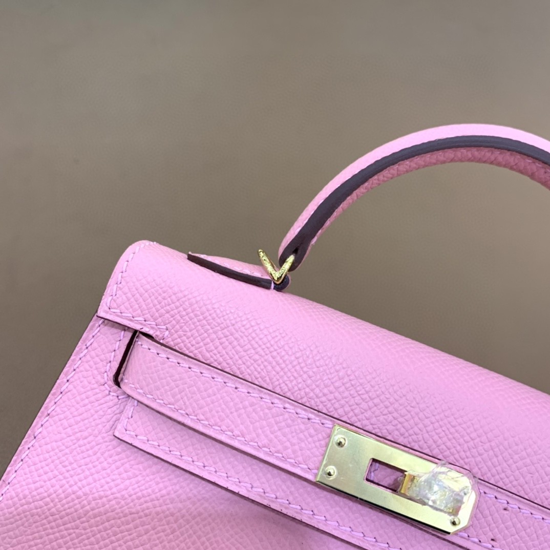 Hermès（爱马仕）mini Kelly 迷你凯莉 Epsom 奶昔粉 金扣 19cm