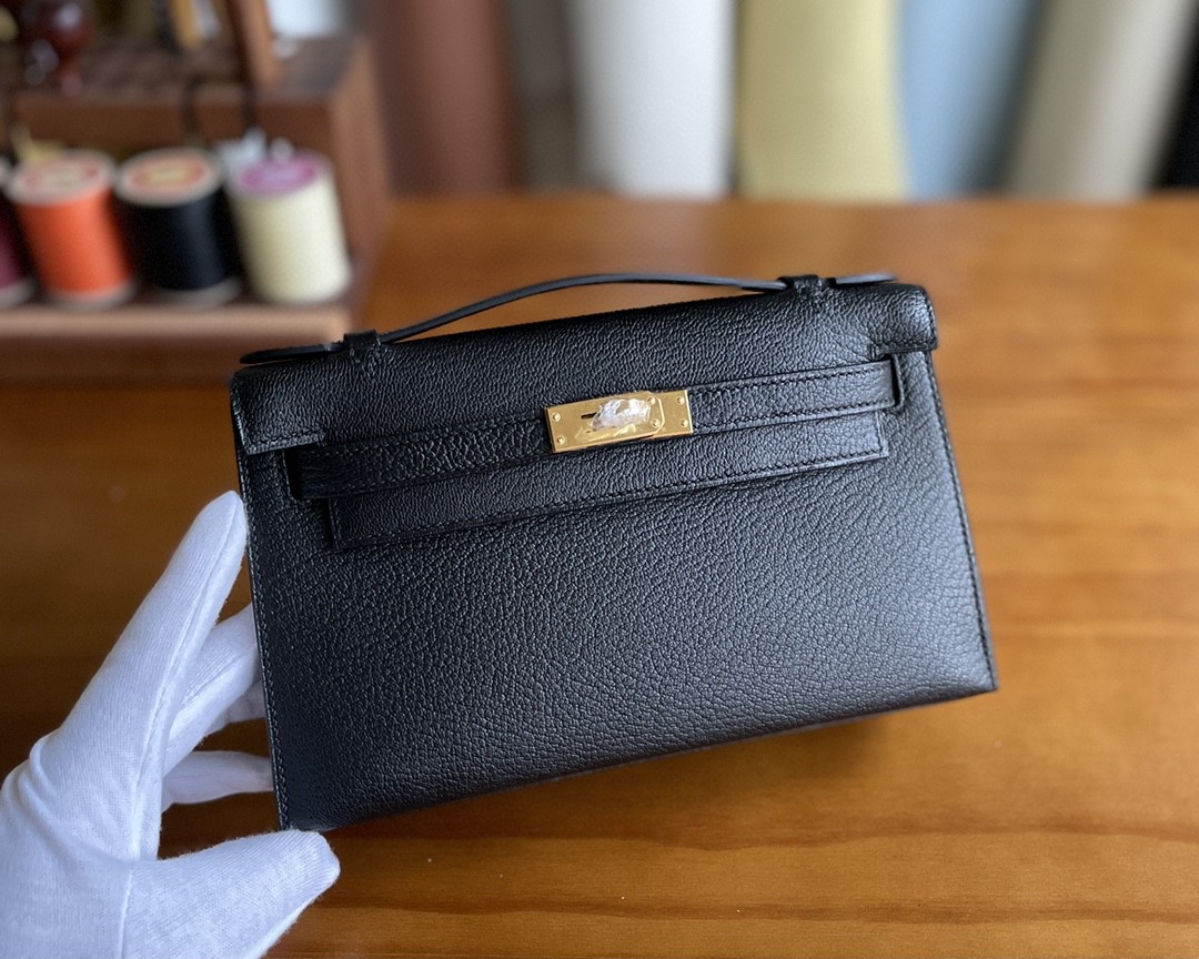 Hermès（爱马仕）mini kelly pochette 山羊皮 黑色 金扣 22cm