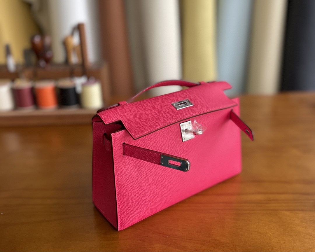 Hermès（爱马仕）mini kelly pochette Epsom i6 极致粉 银扣 22cm