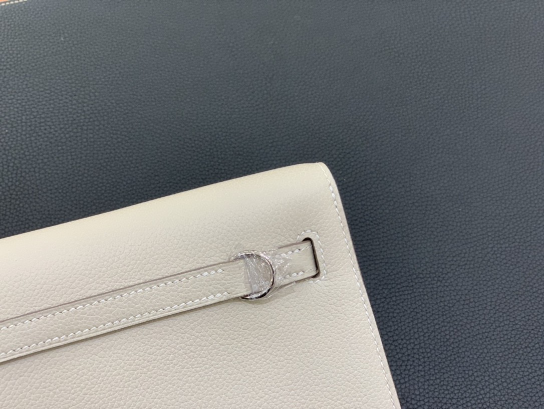 Hermès（爱马仕）Kelly Danse 跳舞包 Ever color 奶昔白 银扣 22cm