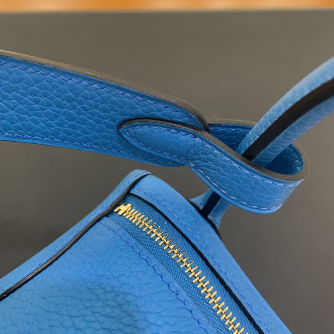 Hermès（爱马仕）Lindy 琳迪包 TC 0F 佛罗里达蓝色 金扣 26cm
