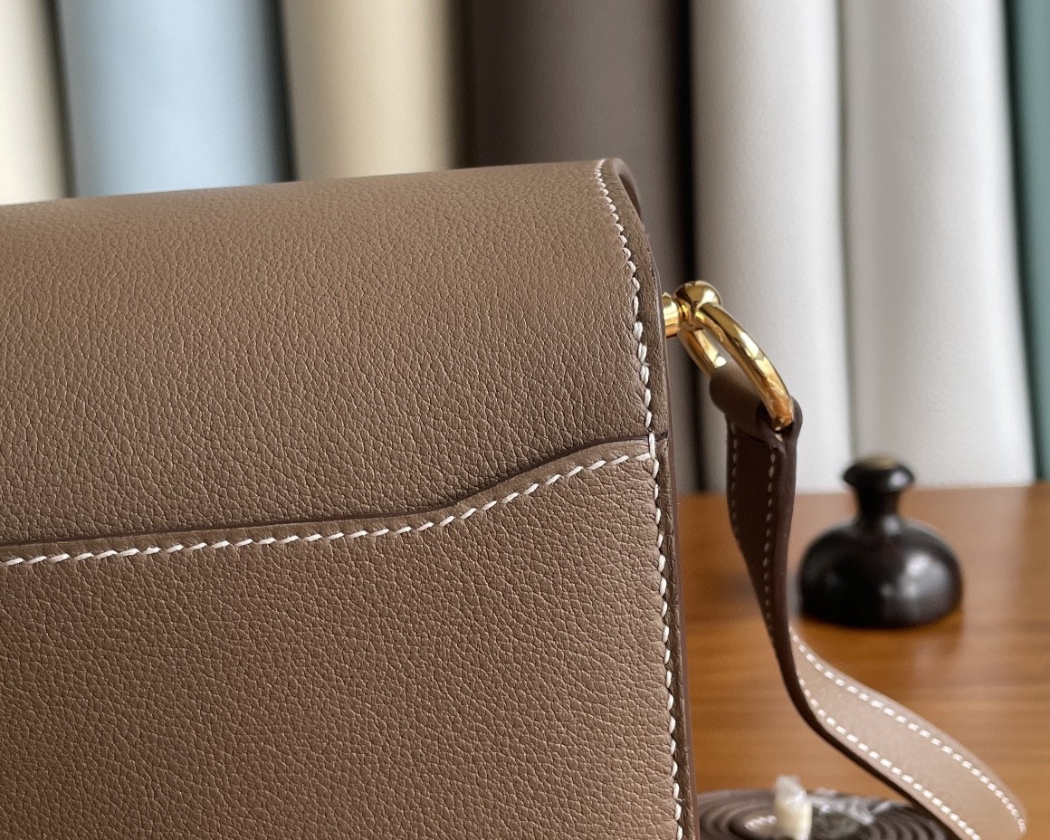 Hermès（爱马仕）Roulis 猪鼻子 evercolor 大象灰 金扣 23cm