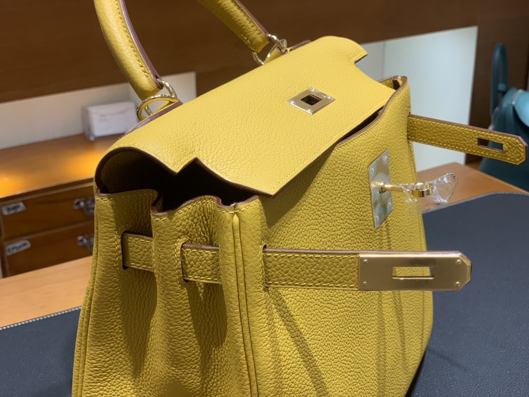 Hermès（爱马仕）Kelly 凯莉包 Togo 9D 琥珀黄 金扣 28cm