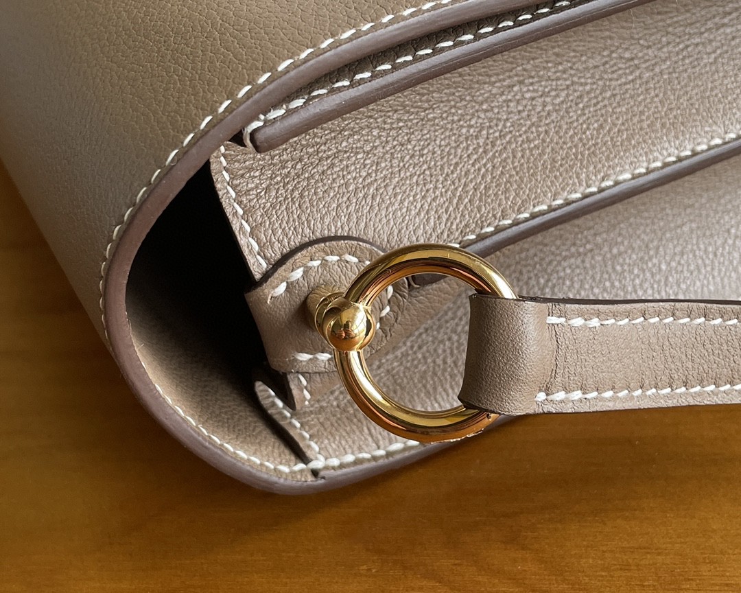 Hermès（爱马仕）Roulis 猪鼻子 evercolor 大象灰 金扣 23cm