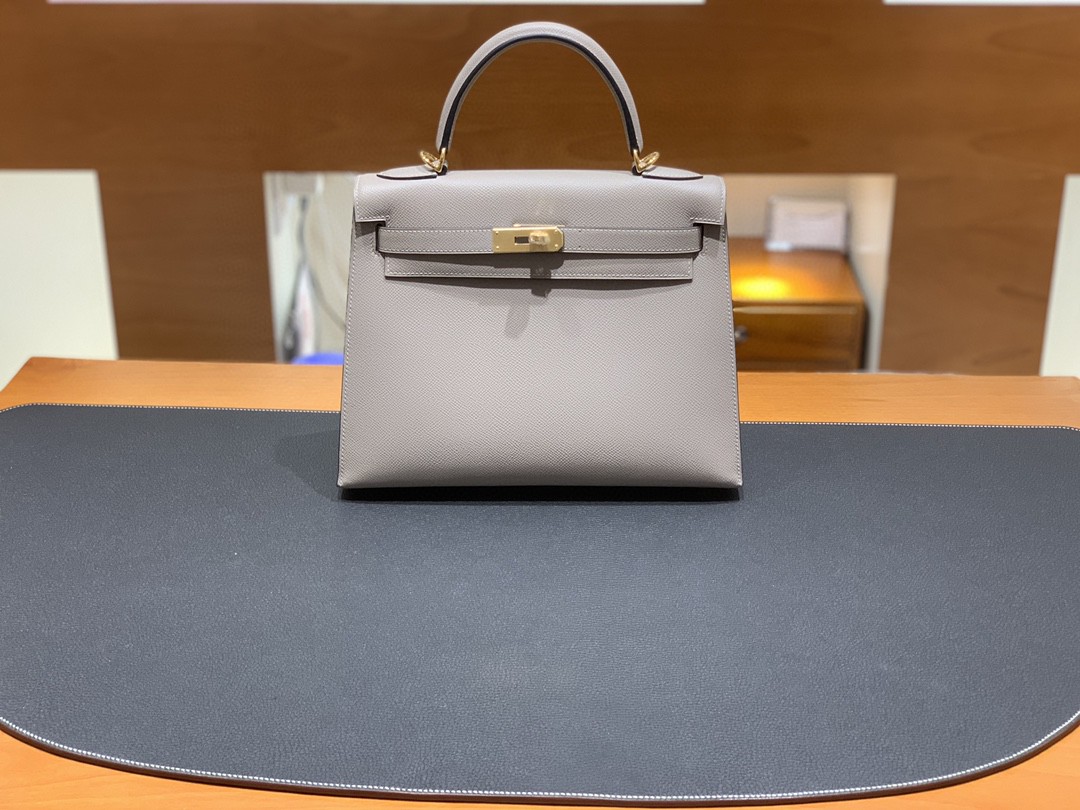 Hermès（爱马仕）Kelly 凯莉包 Epsom M8 沥青灰 金扣 28cm