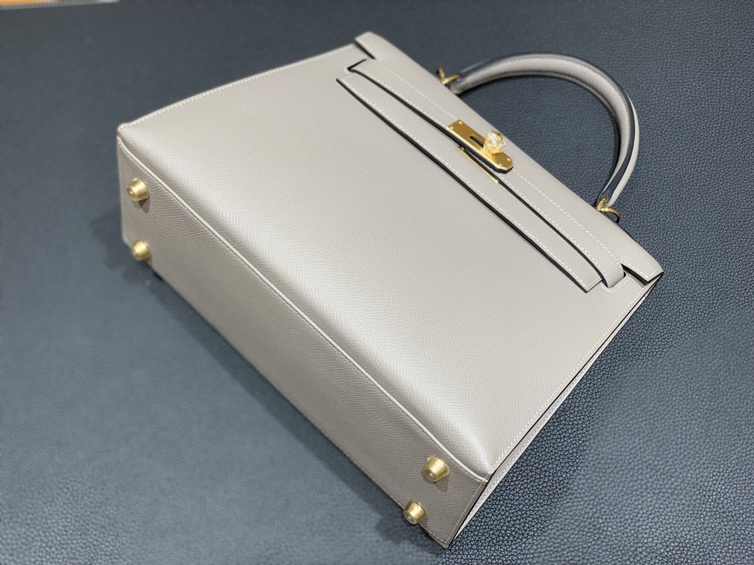 Hermès（爱马仕）Kelly 凯莉包 Epsom M8 沥青灰 金扣 28cm