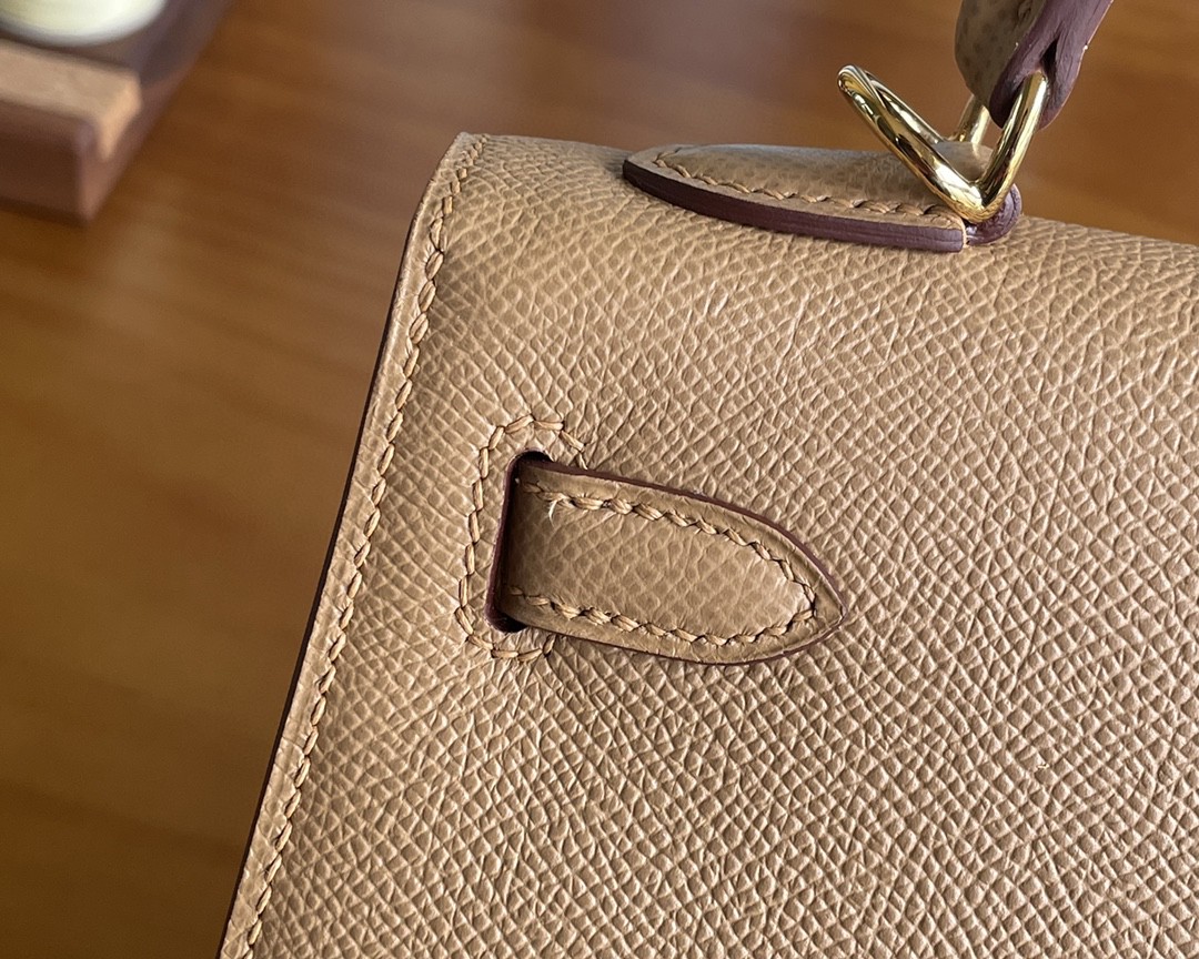 Hermès（爱马仕）Kelly 凯莉包 Epsom 2b 饼干色 金扣 25cm