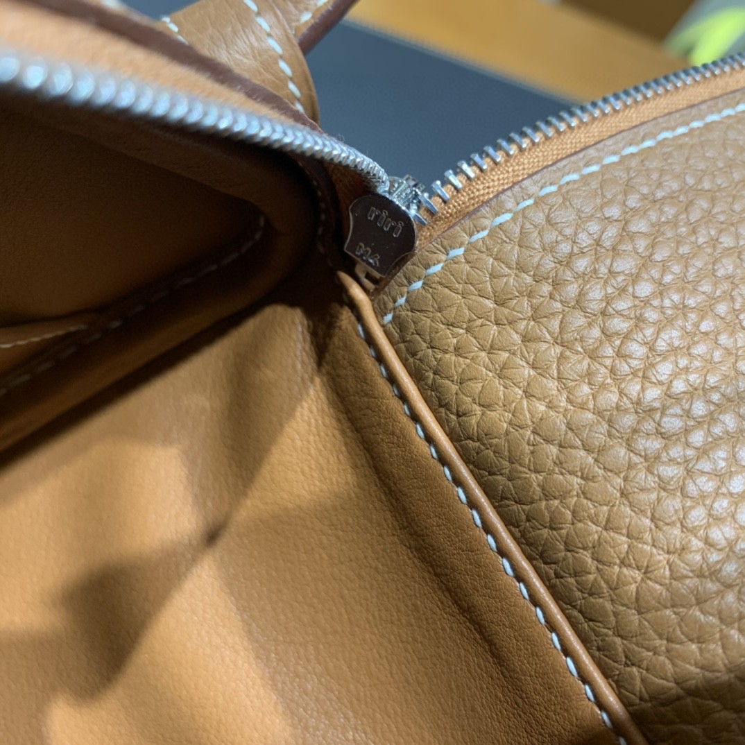 Hermès（爱马仕）Mini Lindy 迷你琳迪包 TC 金棕色 银扣 20cm