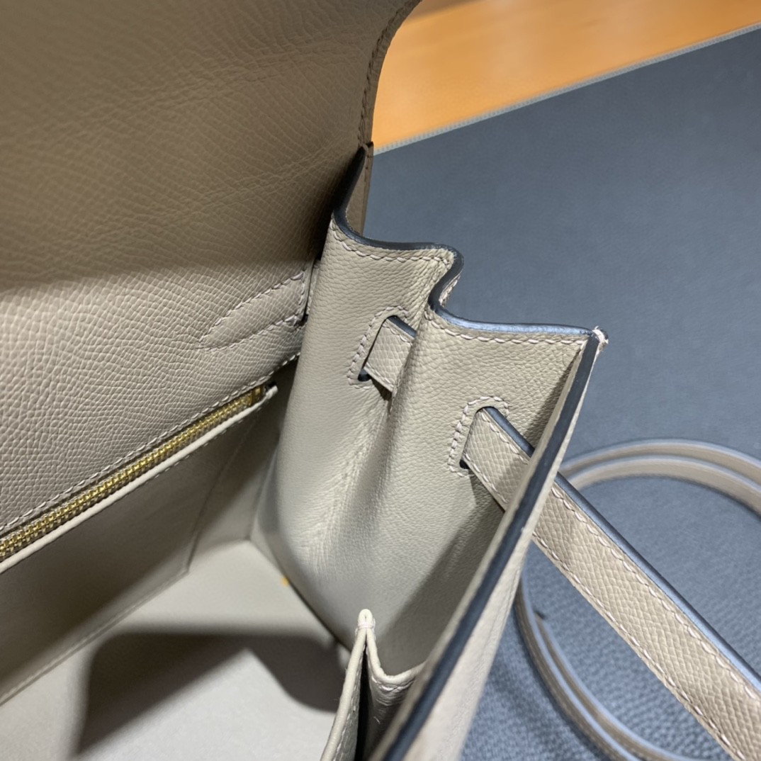 Hermès（爱马仕）Kelly 凯莉包 Epsom 斑鸠灰 金扣 28cm