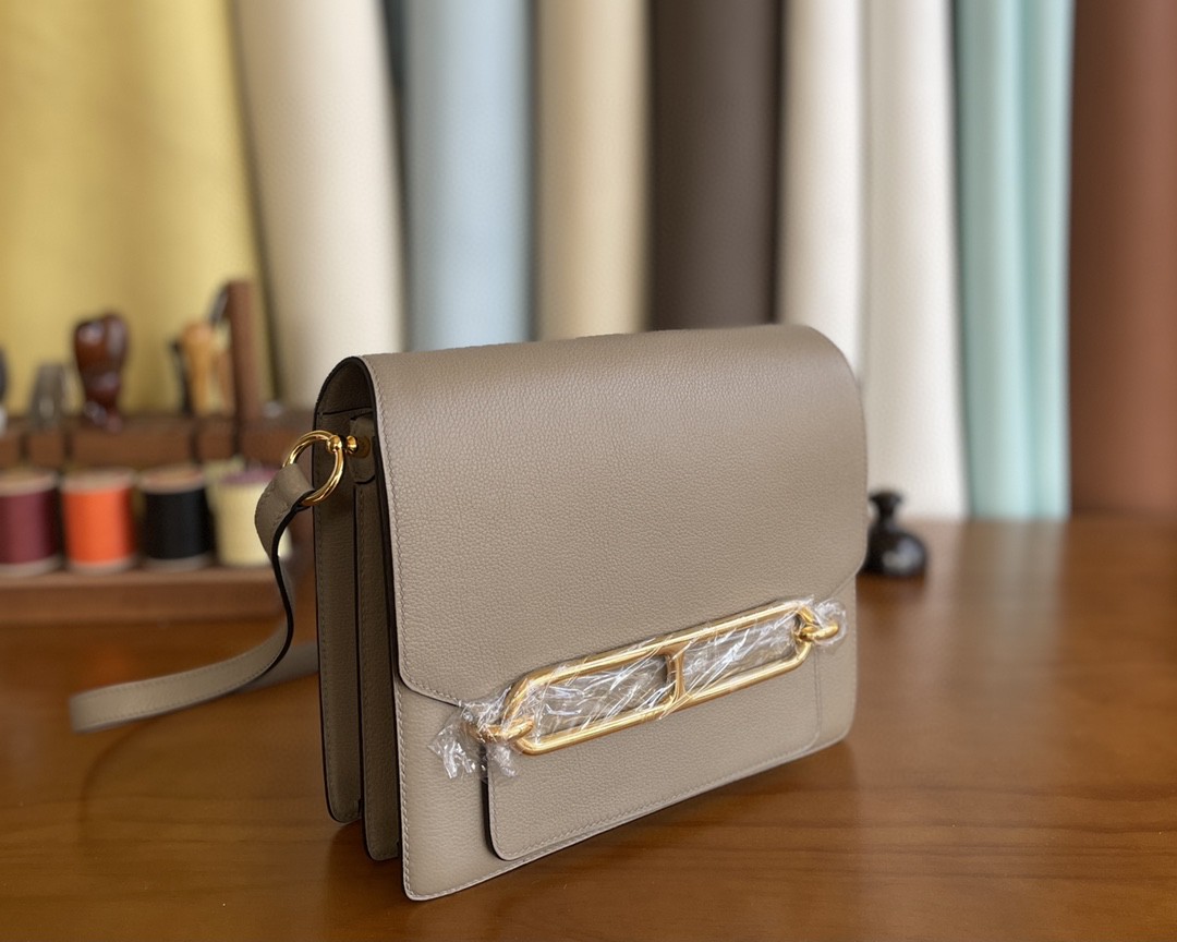 Hermès（爱马仕）Roulis 猪鼻子 evercolor m8 沥青灰 金扣 23cm