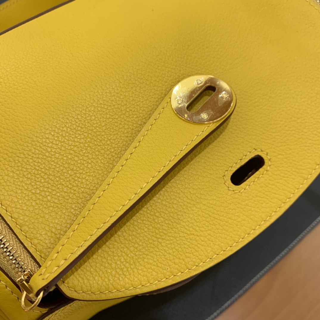 Hermès（爱马仕）Lindy 琳迪包 Evercolor 9D 琥珀黄 金扣 26cm