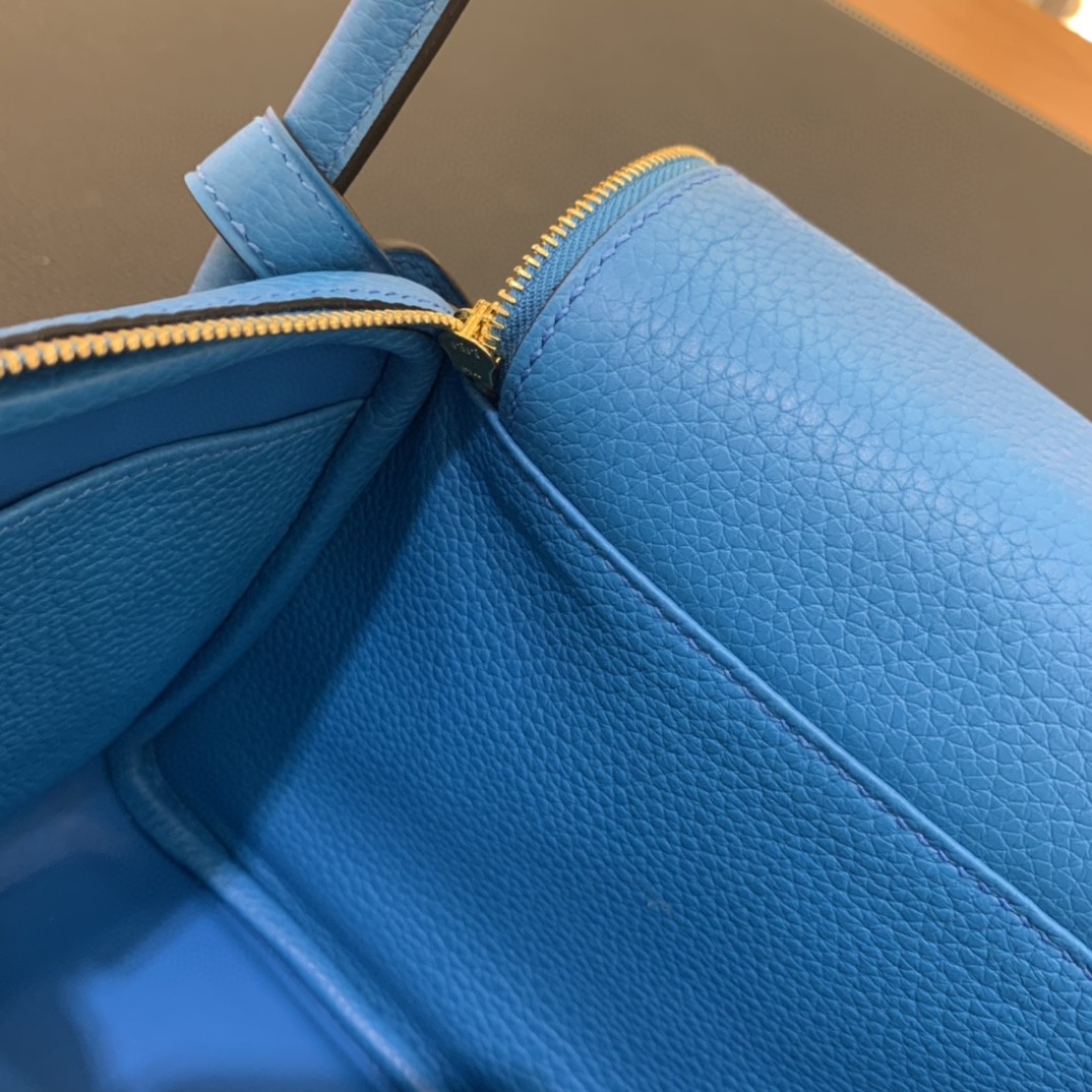 Hermès（爱马仕）Lindy 琳迪包 TC 0F 佛罗里达蓝色 金扣 26cm