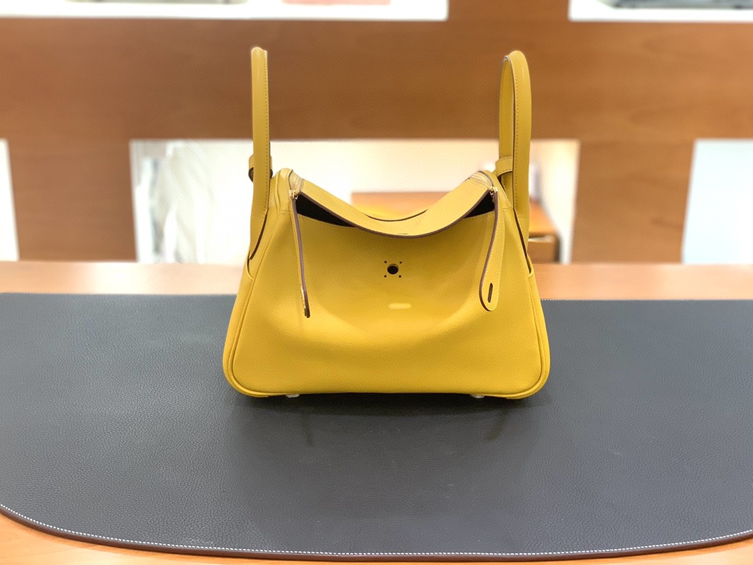Hermès（爱马仕）Lindy 琳迪包 Evercolor 9D 琥珀黄 金扣 26cm
