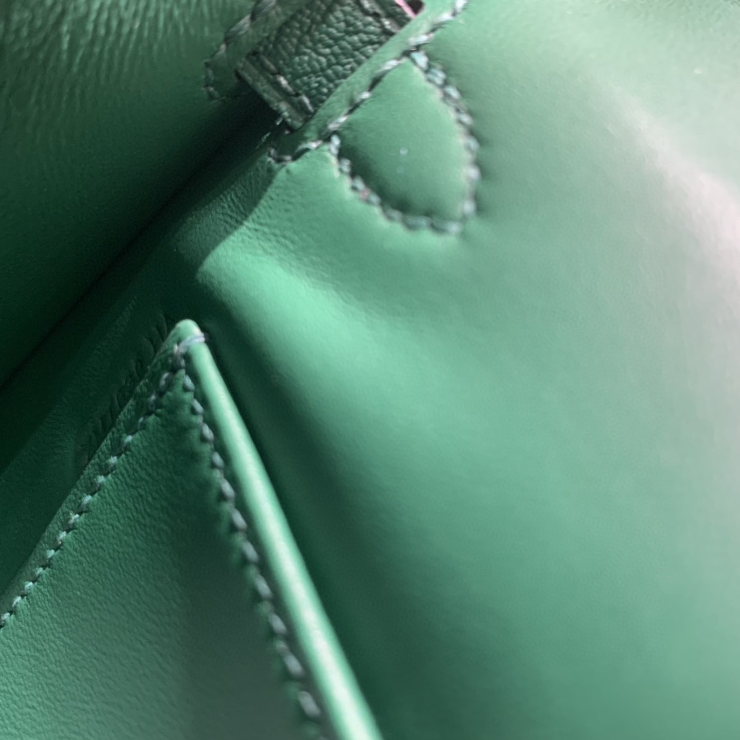 Hermès（爱马仕）mini Kelly 山羊皮 U4 丝绒绿 银扣 19cm