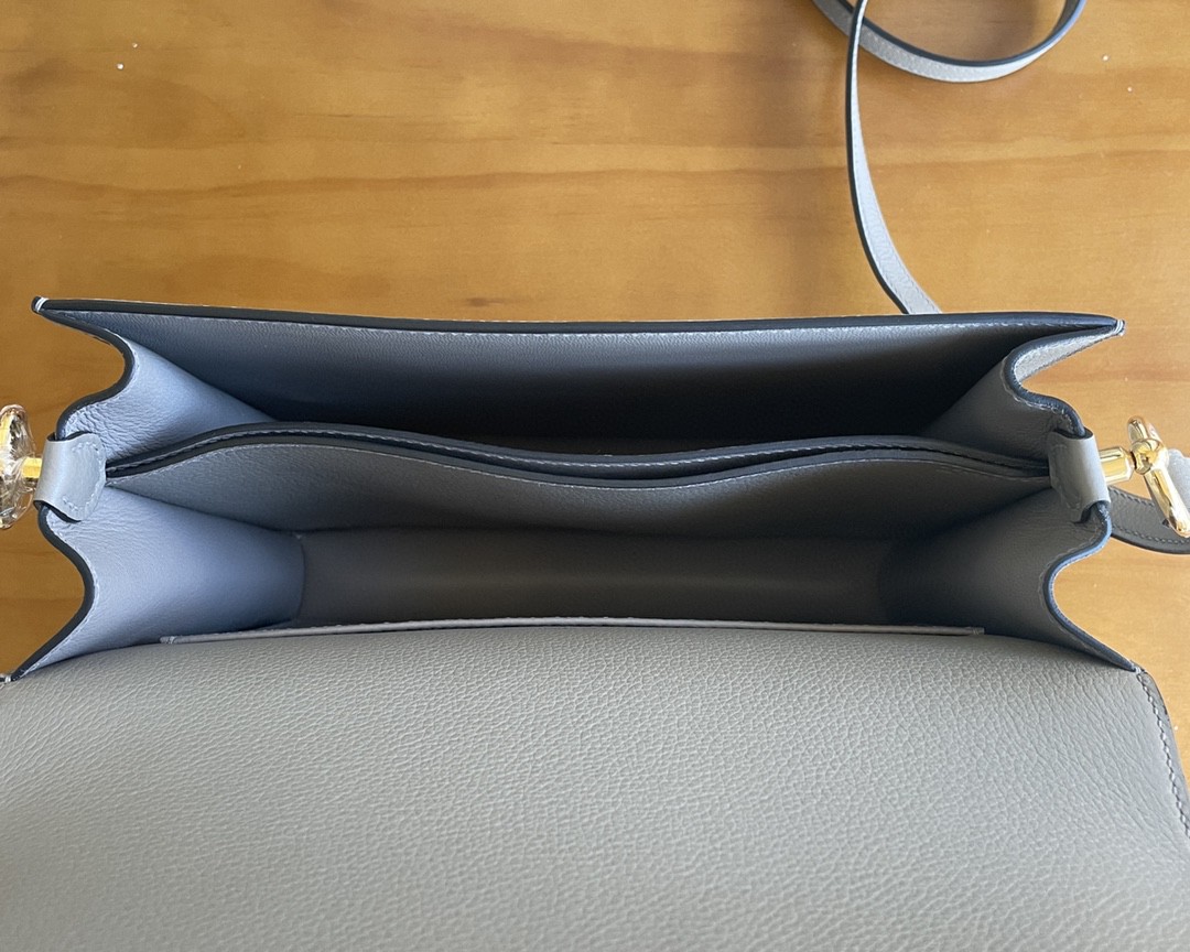 Hermès（爱马仕）Roulis 猪鼻子 evercolor m8 沥青灰 金扣 23cm