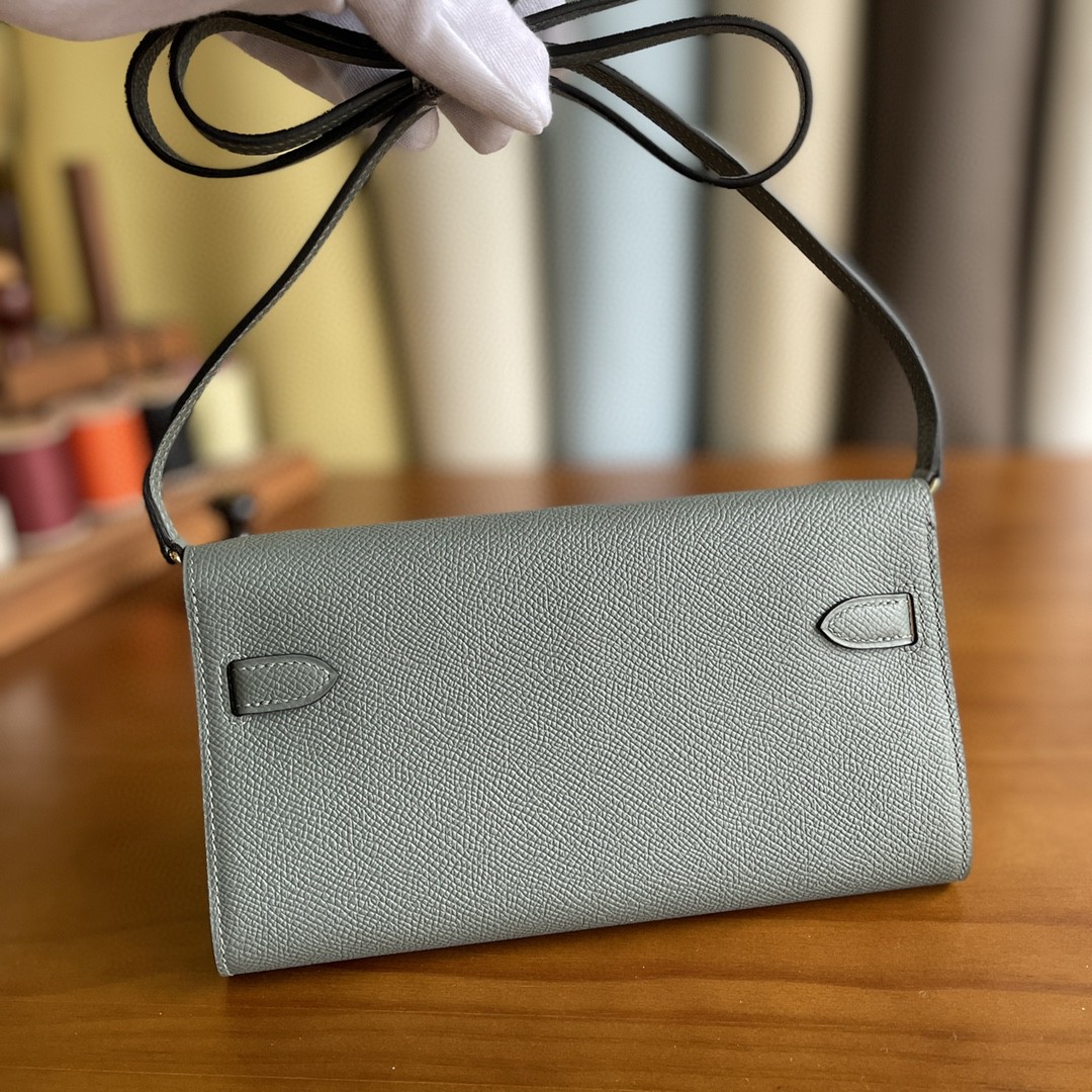 Hermès（爱马仕）Kelly to go Epsom 杏仁绿 金扣