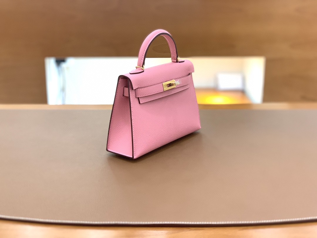 Hermès（爱马仕）mini Kelly 迷你凯莉 Epsom 奶昔粉 金扣 19cm